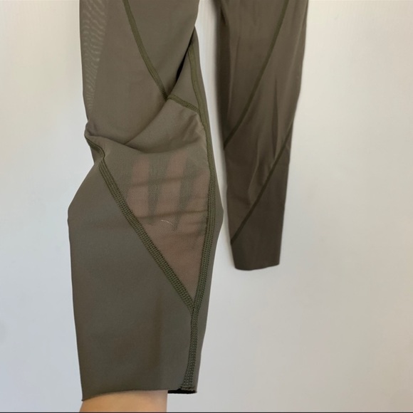 Aerie Offline Goals High Waisted Pocket Dark Green Full Length Leggings - Picture 10 of 15